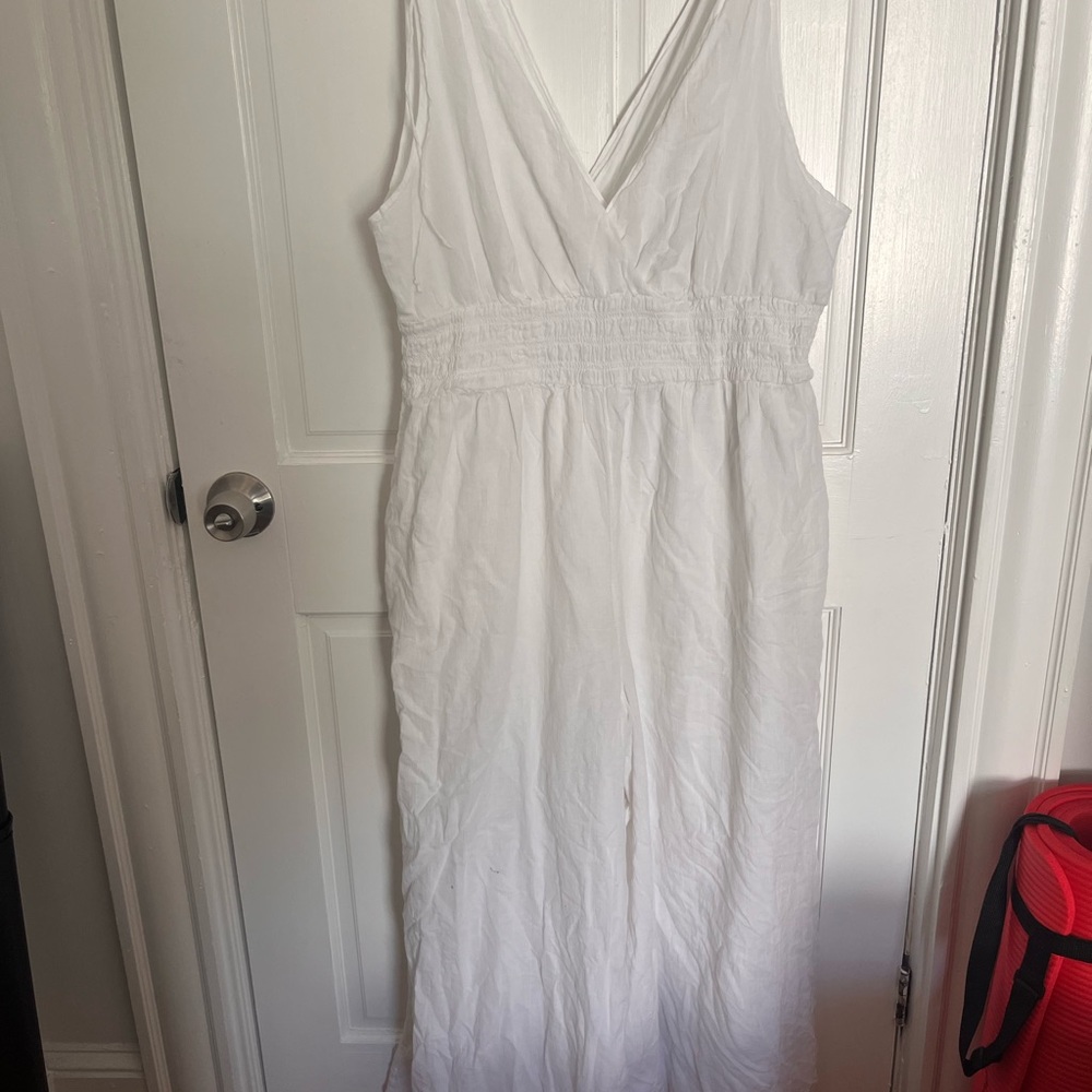 White Sleeveless Jumpsuit American Eagle XXL